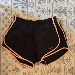Nike Women's Black and Orange Athletic Shorts